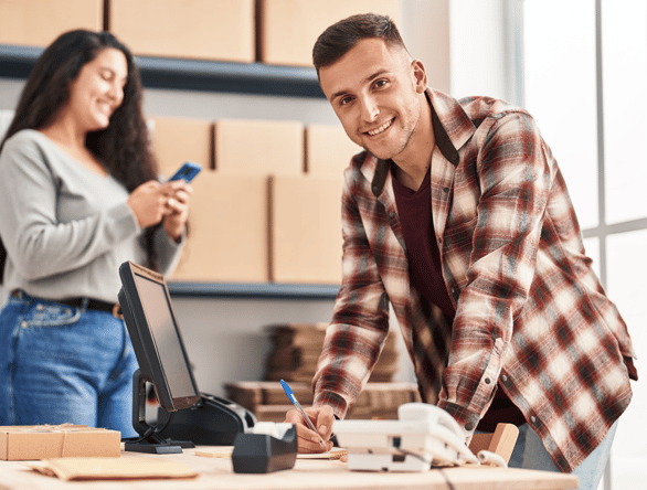man-woman-ecommerce-bussines-workers-working-office 3