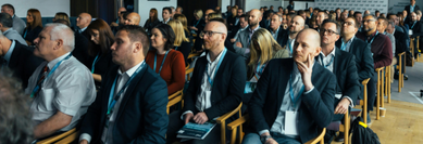 Acceso a Networking en eventos exclusivos de la comunidad.